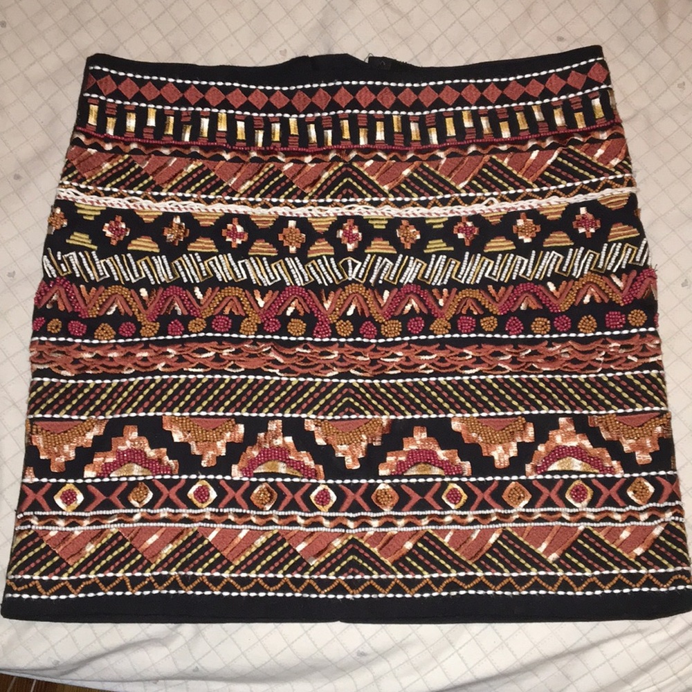 BARELY WORN mini skirt